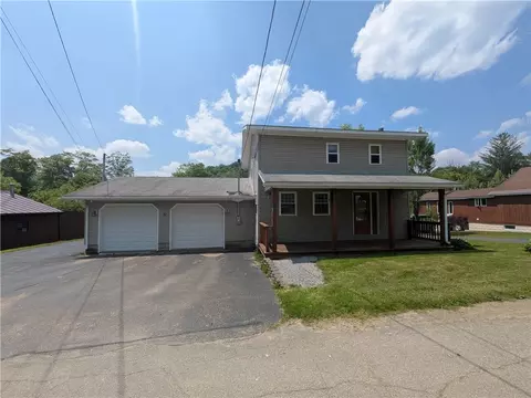 23 Gilbert Ln, Bradford, PA 16701
