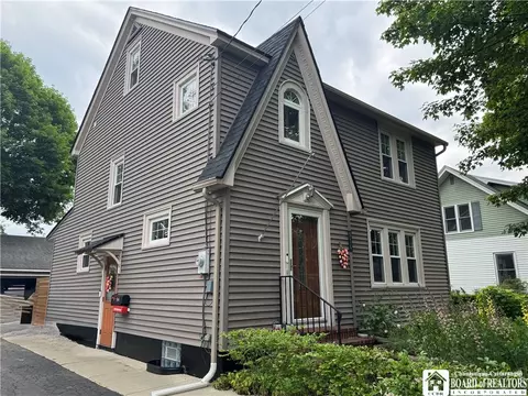 514 Weeks St, Jamestown, NY 14701