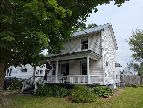 106 Elwood Ave, Ridgeway, NY 14103