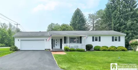 16 Glenwood Ave, Busti, NY 14750