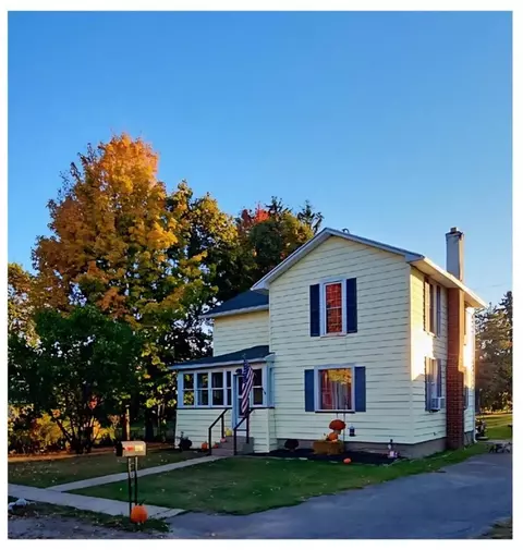 9994 Oakland St, Dalton, NY 14836