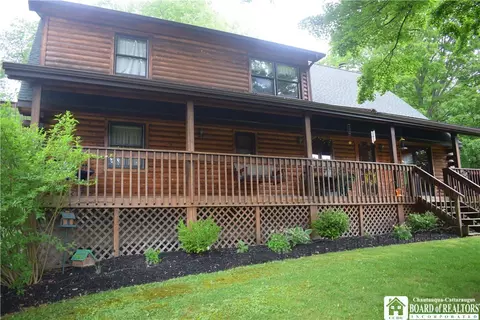 6615 Java Lake Rd, Arcade, NY 14009