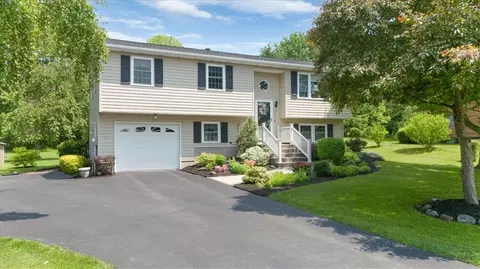 7774 Stoney Lonesome Rd, Williamson, NY 14589