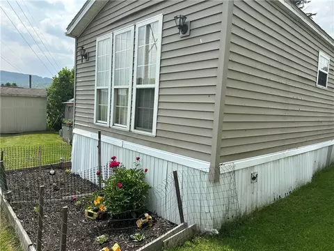 14 Beechwood Ter #14B, Hornellsville, NY 14843