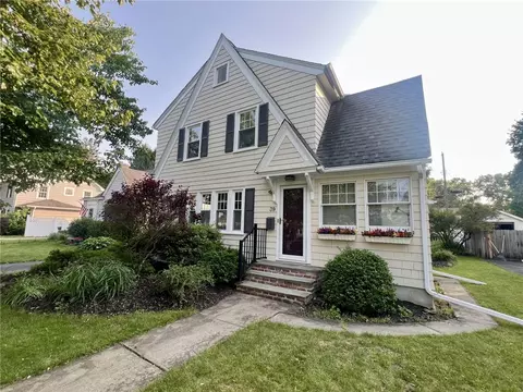 39 Sunnyside Dr, Elmira, NY 14905