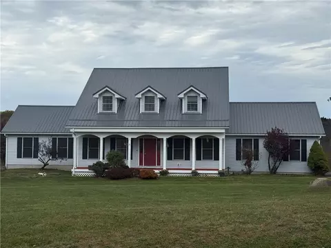 10843 Caton Crst, Caton, NY 14830