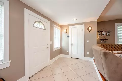104 Keating Dr, Irondequoit, NY 14622 photo 4