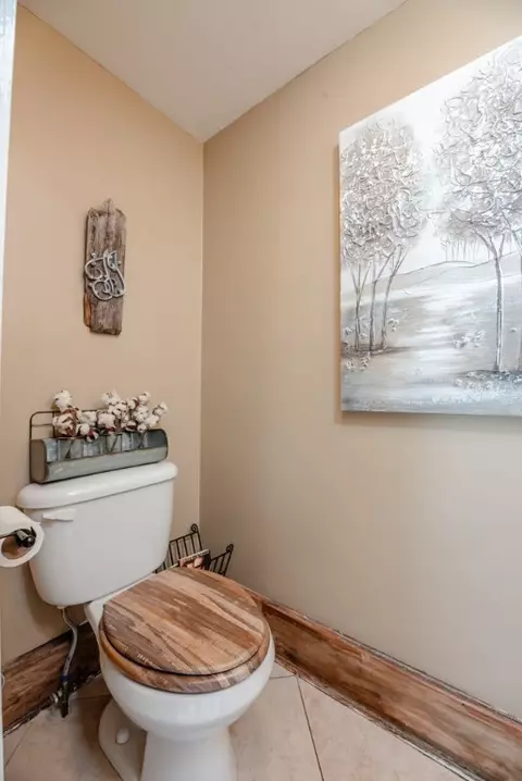 104 Keating Dr, Irondequoit, NY 14622 photo 7