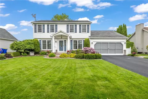 136 Ellery Rd, Greece, NY 14612