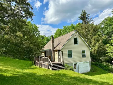 515 Delaware Ave, Andes, NY 13731
