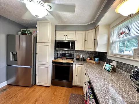 165 Dwight Ave, Corning, NY 14830 photo 17