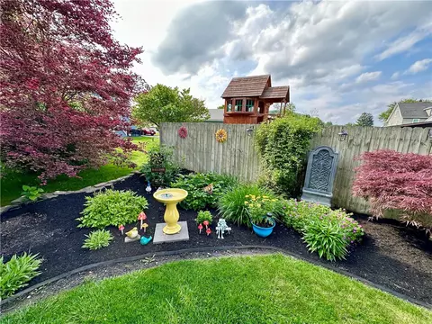 165 Dwight Ave, Corning, NY 14830 photo 33