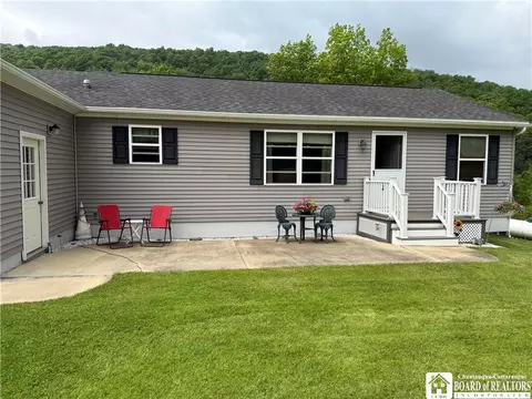 Exterior - 951 Two Mile Rd, Olean, NY 14760 photo 2 of 10