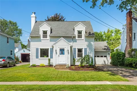 237 W Hickory St, East Rochester, NY 14445