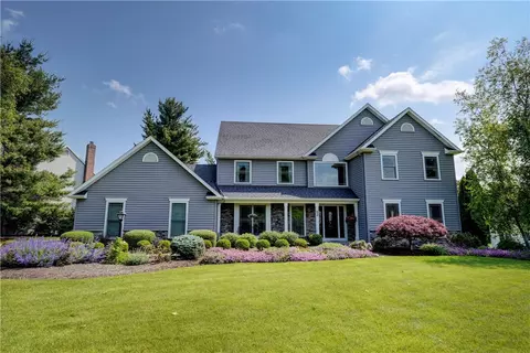 62 Vineyard Hl, Perinton, NY 14450