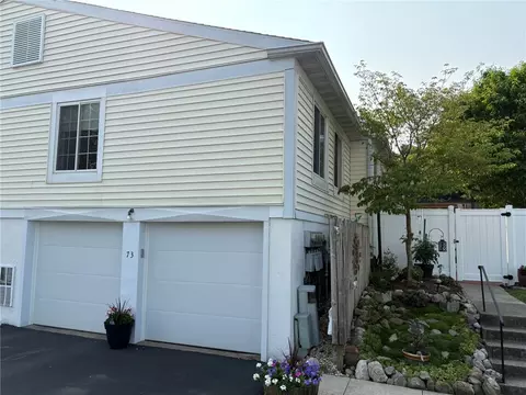 73 Greenway Blvd, Riga, NY 14428