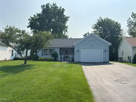 31 College Greene Dr, Chili, NY 14514