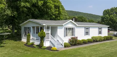 2 Wilson Way, Bath, NY 14810