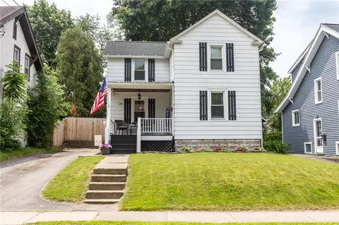 130 W Ivy St, East Rochester, NY 14445