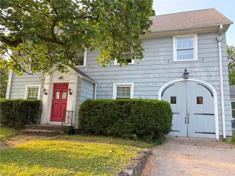 12 Arvine Hts, Rochester, NY 14611