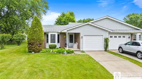 12 Ahrens Pl, Pomfret, NY 14063