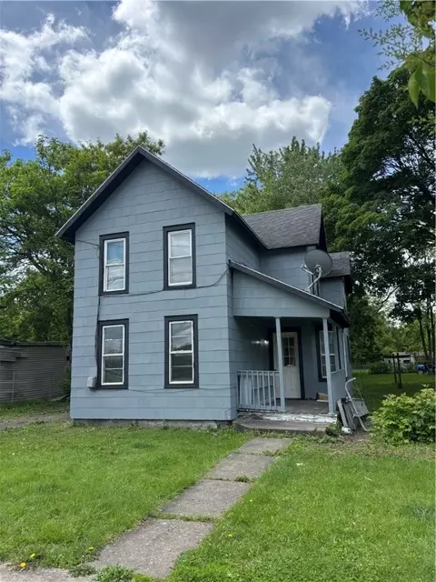 752 S Main St, Elmira, NY 14904