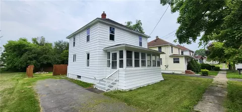 104 Merrick Ave, Manchester, NY 14504