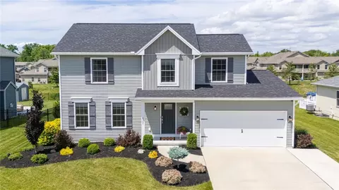4585 Carlyes Ct, Hamburg, NY 14075
