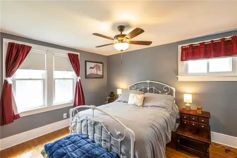 Bedroom - 51 Whitby Rd, Irondequoit, NY 14609 photo 1 of 3
