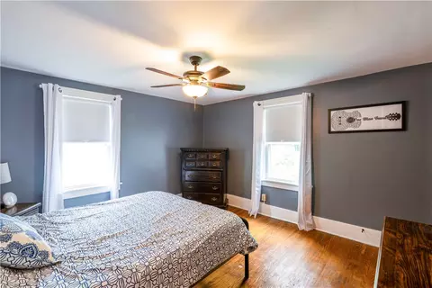 Bedroom - 51 Whitby Rd, Irondequoit, NY 14609 photo 2 of 3