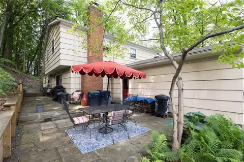 Exterior - 151 Chapel Hill Dr, Irondequoit, NY 14617 photo 5 of 6