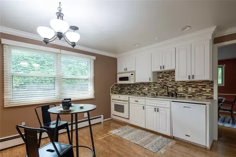 Kitchen - 151 Chapel Hill Dr, Irondequoit, NY 14617 photo 2 of 2