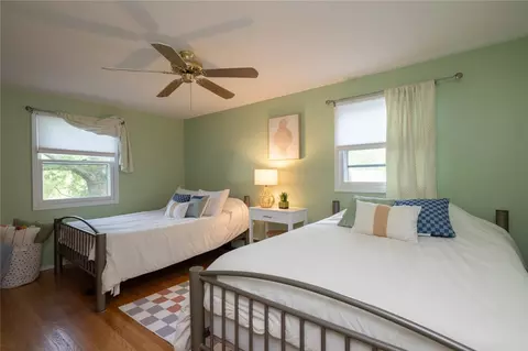 Bedroom - 151 Chapel Hill Dr, Irondequoit, NY 14617 photo 5 of 7