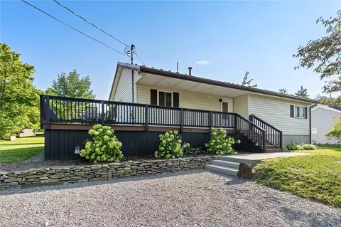 309 Cedar St, Jerusalem, NY 14478