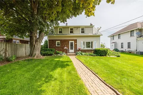 350 Lake Shore Dr, Hilton, NY 14468