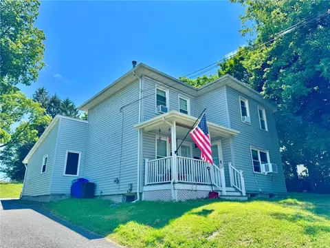 88 N Division St, Auburn, NY 13021