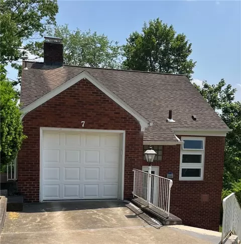 7 Orchard Pl, Bradford, PA 16701