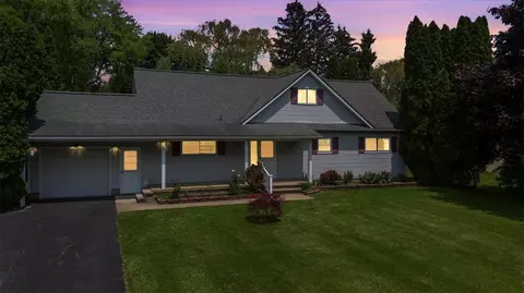 40 Colleen, Pittsford, NY 14534
