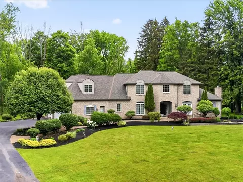 1010 Plank Rd, Webster, NY 14580