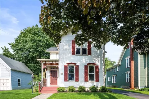 7 Woodlawn Ave, Perinton, NY 14450