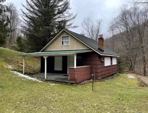 650 Button Rd, Liberty Town, PA 16743