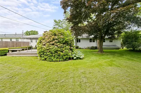 38 Moroa Dr, Irondequoit, NY 14622 photo 23