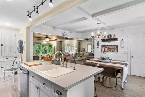 639 Plank Rd, Webster, NY 14580 photo 18