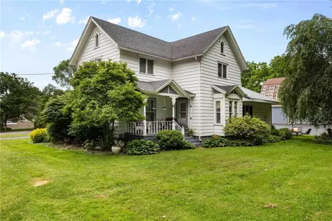 639 Plank Rd, Webster, NY 14580 photo 4
