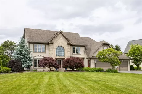 49 Vineyard Hl, Perinton, NY 14450