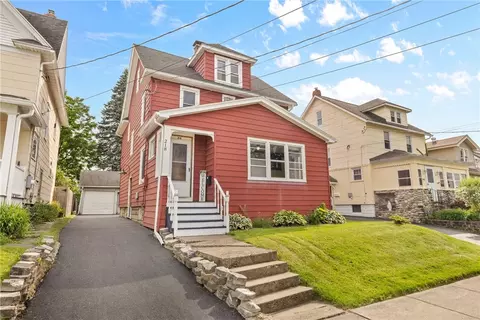 218 West Ave, East Rochester, NY 14445