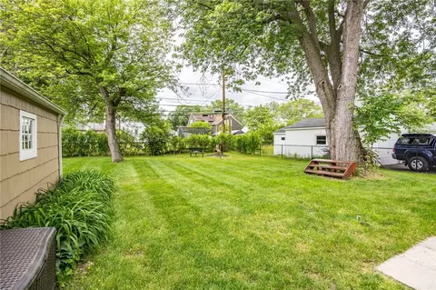 Exterior - 309 Brandon Rd, Irondequoit, NY 14622 photo 6 of 9