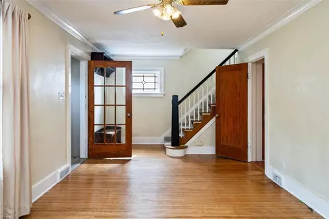 Entry Way - 199 Brett Rd, Irondequoit, NY 14609 photo 3 of 4