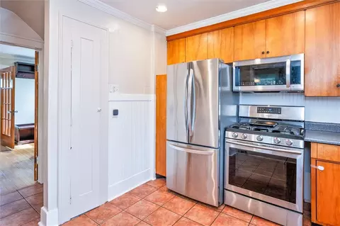 Kitchen - 199 Brett Rd, Irondequoit, NY 14609 photo 2 of 3