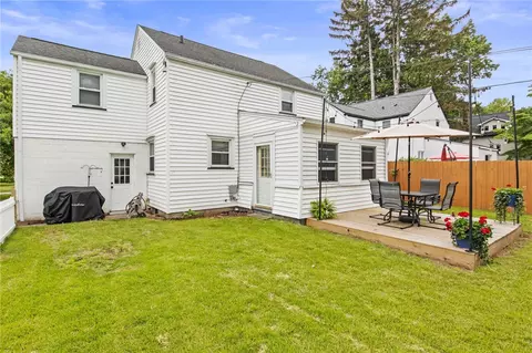 144 Montclair Dr, Irondequoit, NY 14617 photo 27